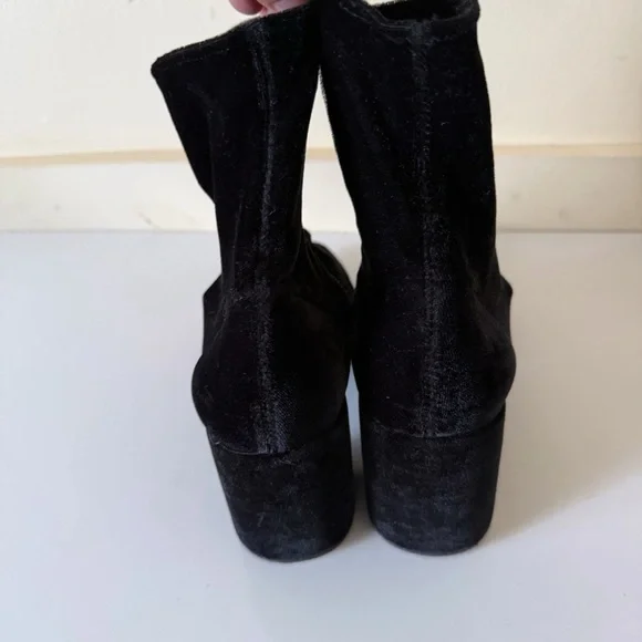 Jeffrey Campbell Cienega-Lo black velvet ankle sock boots Size 8 - Picture 6 of 9